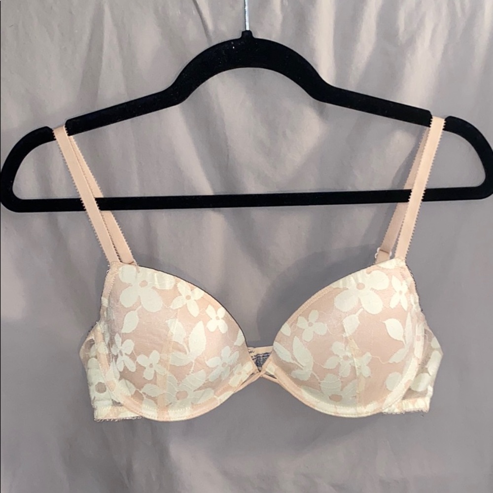 Tan floral Gap Body bra 34C